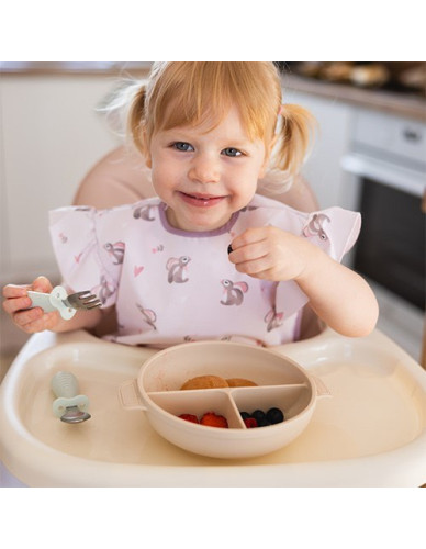 BabyOno: Πιάτο σιλικόνης με 3 θέσεις, καπάκι & βάση με βεντούζα - Μπεζ BabyOno: Πιάτο σιλικόνης με 3 θέσεις, καπάκι & βάση με βεντούζα - Μπεζ