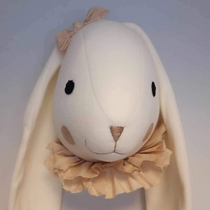 Λευκό κουνελάκι romantic