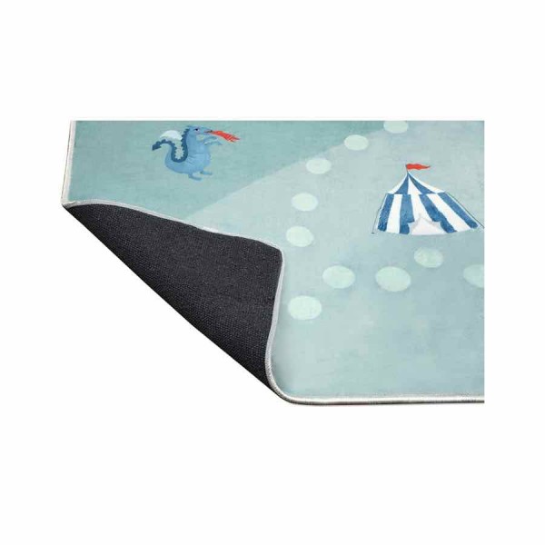 Brave Knights Rug – Larisa & Pumpkin