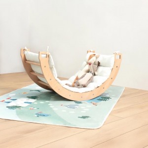 Ξύλινη γέφυρα αναρρίχησης Pikler 2 σε 1 με λευκό minimal μαξιλάρι