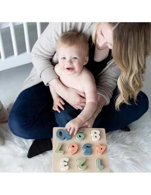 Wooden Kids Pegged Puzzle 10+pcs Pearhead