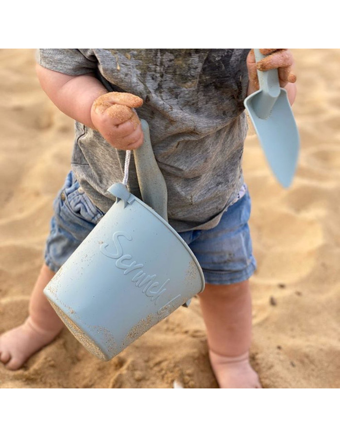 Light blue recyclable silicone bucket