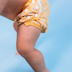 Swim Essentials Πάνα-μαγιό "Yellow Flowers" για ηλικίες 0-3 ετών