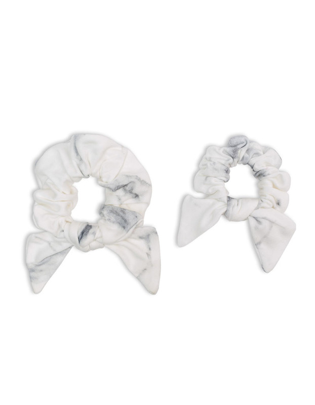 Lulujo Bamboo Mommy Me Scrunchies – Marble | LJ260 Lulujo Bamboo Mommy Me Scrunchies – Marble | LJ260