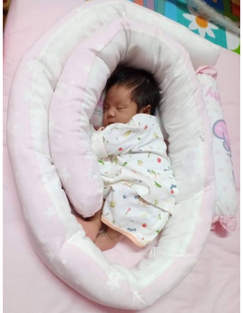 Minene Πολυχρηστικό Μαξιλάρι – Snuggly Snake Cotton Pink Stars | 18303004450OS Minene Πολυχρηστικό Μαξιλάρι – Snuggly Snake Cotton Pink Stars | 18303004450OS