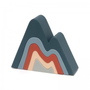 Petit Monkey – Παιχνίδι στοίβαξης Mountain 3 yrs