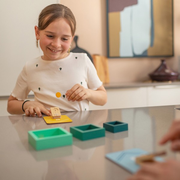 BS Toys – Sling Game