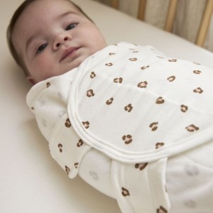 Meyco – Swaddle Mini Panther Ροζ απαλό 0-3 μηνών