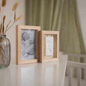 Petit Artichaut Baby Keepsake Frame made of Wood