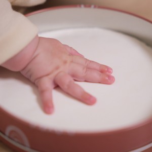 Baby Box Round – Rainbow Terracotta Baby Box Round – Rainbow Terracotta