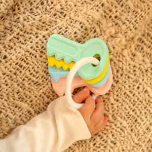 Κουδουνίστρα Πολύχρωμα Κλειδιά (Pastel)