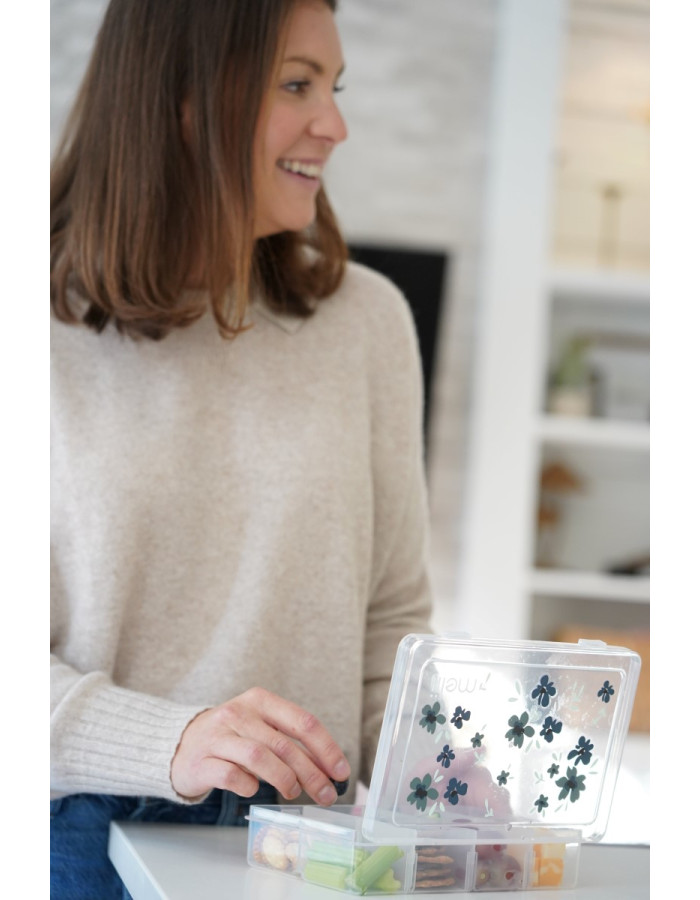 Melii – Snackle Box Medium Transparent Blue Flower