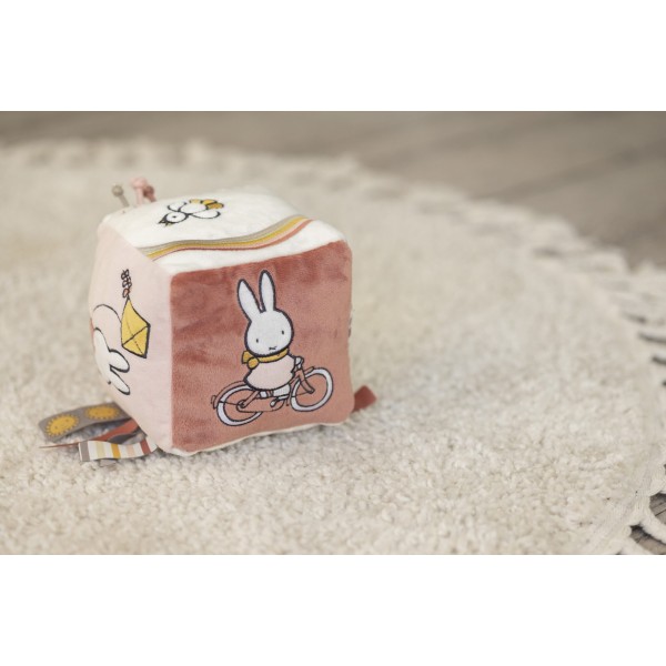 Κύβος Δραστηριοτήτων Ροζ Miffy Fluffy | 47-3926