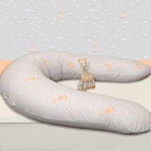 Μαξιλάρι Θηλασμού με αφαιρούμενη θήκη Design 505 - Sophie La Girafe | 46-6719/505