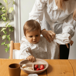 Πλαστικοποιημένη Σαλιάρα με Μανίκια - Λευκό - Trois Kilos Sept | 55-8085422