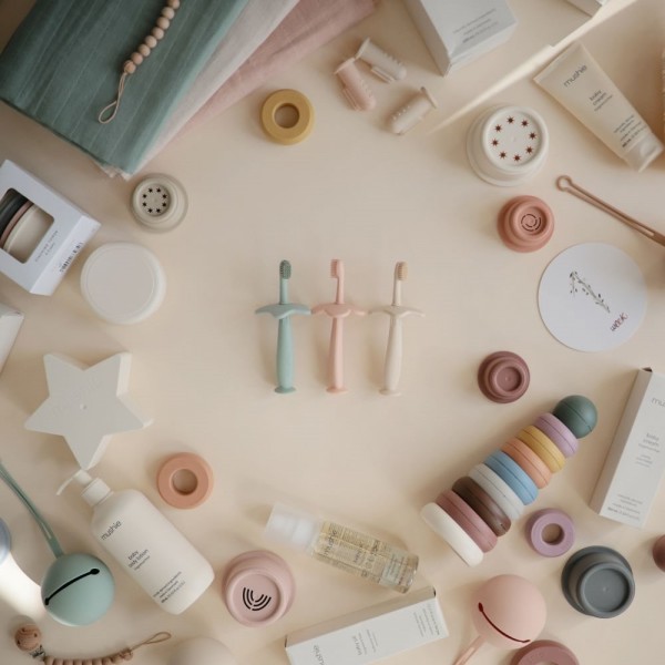 Εκπαιδευτική Οδοντόβουρτσα Σιλικόνης Αστέρι Shifting Sand - Mushie | 66-2540182