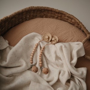 Κλιπ για Πιπίπλες Σιλικόνης Hera Faux Wood - Mushie | 66-100067