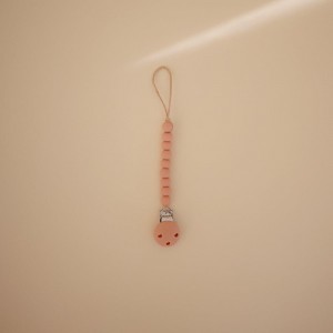 Κλιπ για Πιπίπλες Σιλικόνης Hera Powder Pink - Mushie | 66-102036