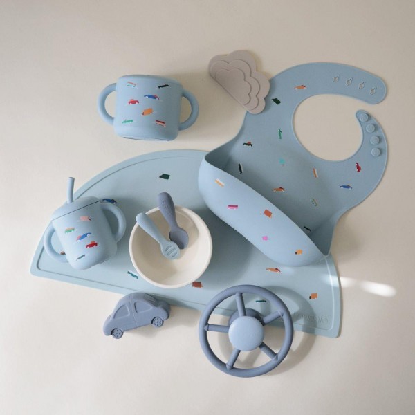 Ποτηράκι Σιλικόνης με Χερούλια και Καλαμάκι Retro Cars - Mushie | 66-102090