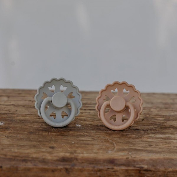 Σετ 2 Πιπίλες Σιλικόνης FRIGG Fairytale Silky Satin/Willow Gray 0-6 Μηνών | 67-100149