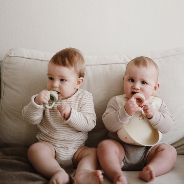 Σετ 2 Τροφοδότες Φαγητού Σιλικόνης Sage - Mushie | 66-101050