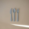 Σετ Κουτάλι Πηρούνι Μαχαίρι PP Powder Blue - Mushie | 66-101338