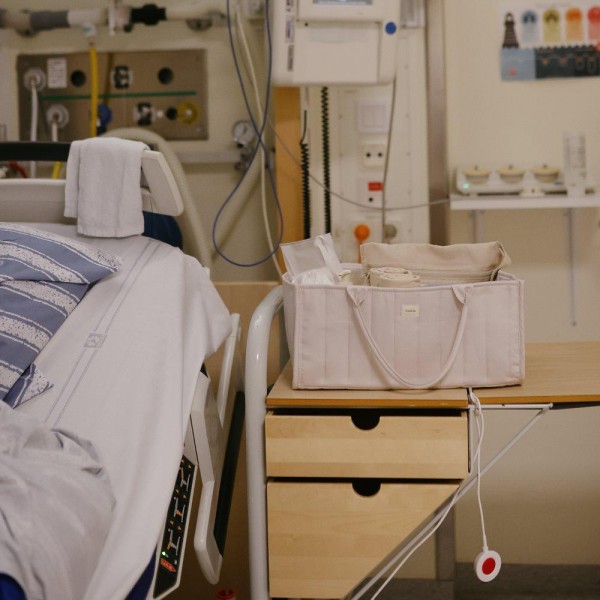 Καλάθι Αλλαγής Πάνας με Χερούλια - Blush - Mushie | 66-102181