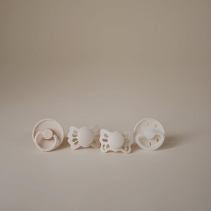 Σετ 4 Πιπίλες FRIGG - Moonlight Sailing Cream 0-6 Μηνών | 67-101486