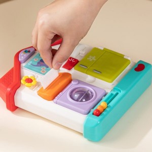 MONTESSORIAN INTERACTIVE HOUSE WITH HOUSEHOLD APPLIANCES