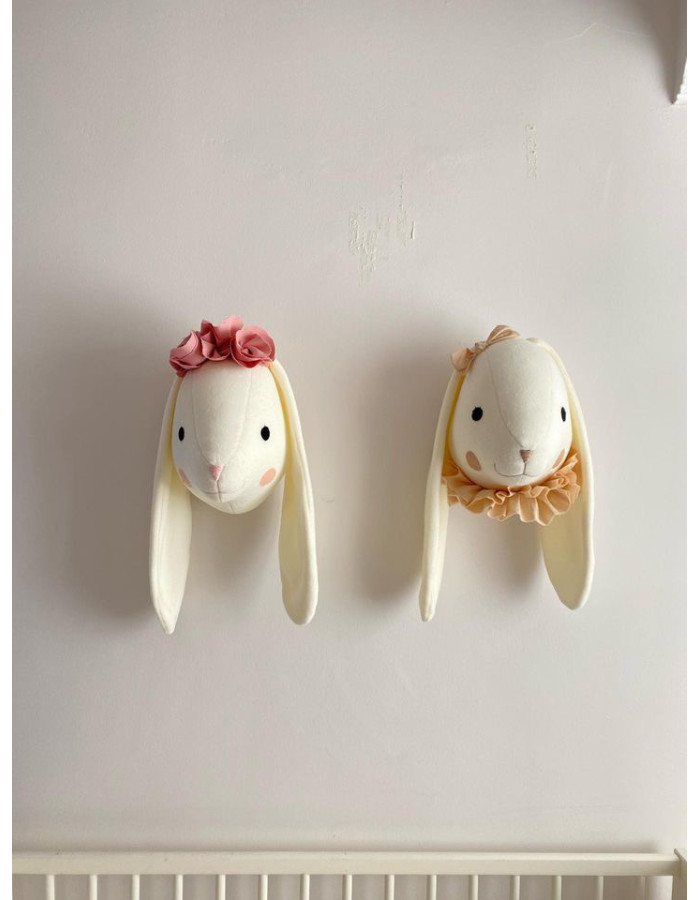 white Rabbit - romantic white Rabbit - romantic