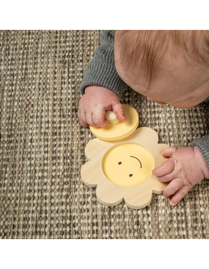 Jabadabado: box Play and Learn  6-12 months