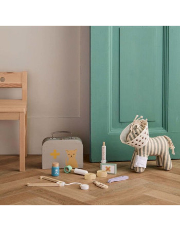 KIDS CONCEPT. Ξύλινο σετ παιχνιδιού κτηνίατρος KID'S HUB